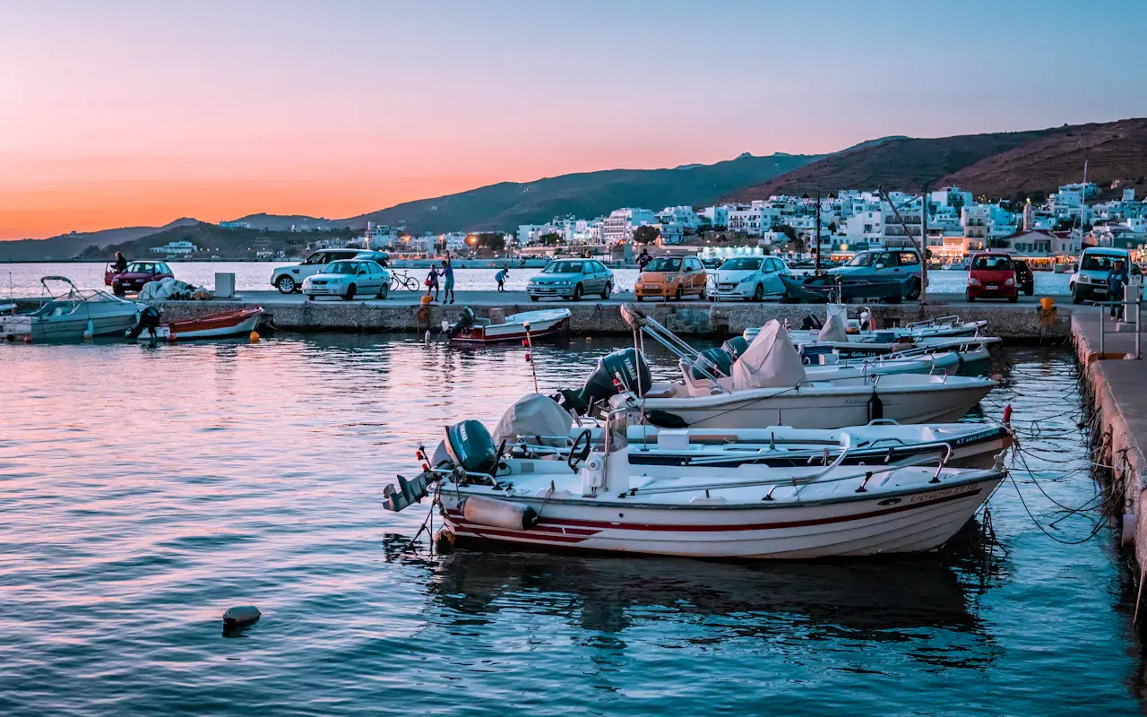 Reservierungen überall, Tinos