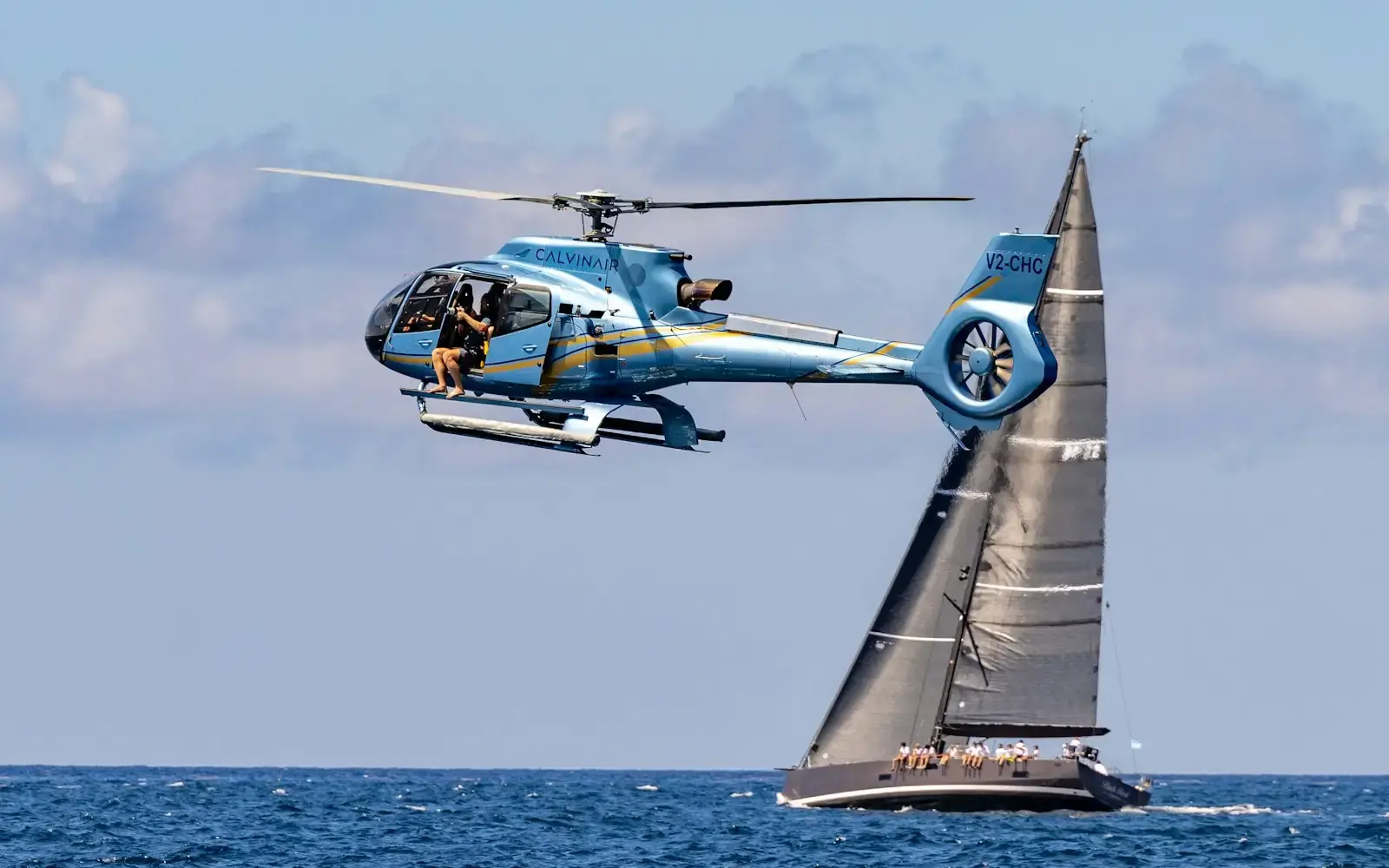 Helikopterflüge, Tinos
