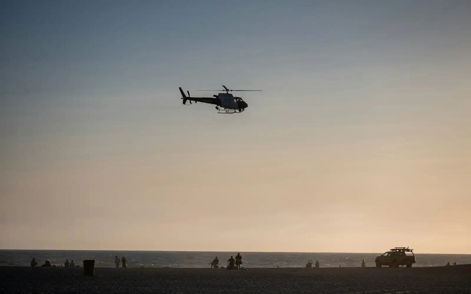 Ein Helikopterrundflug über Tinos
